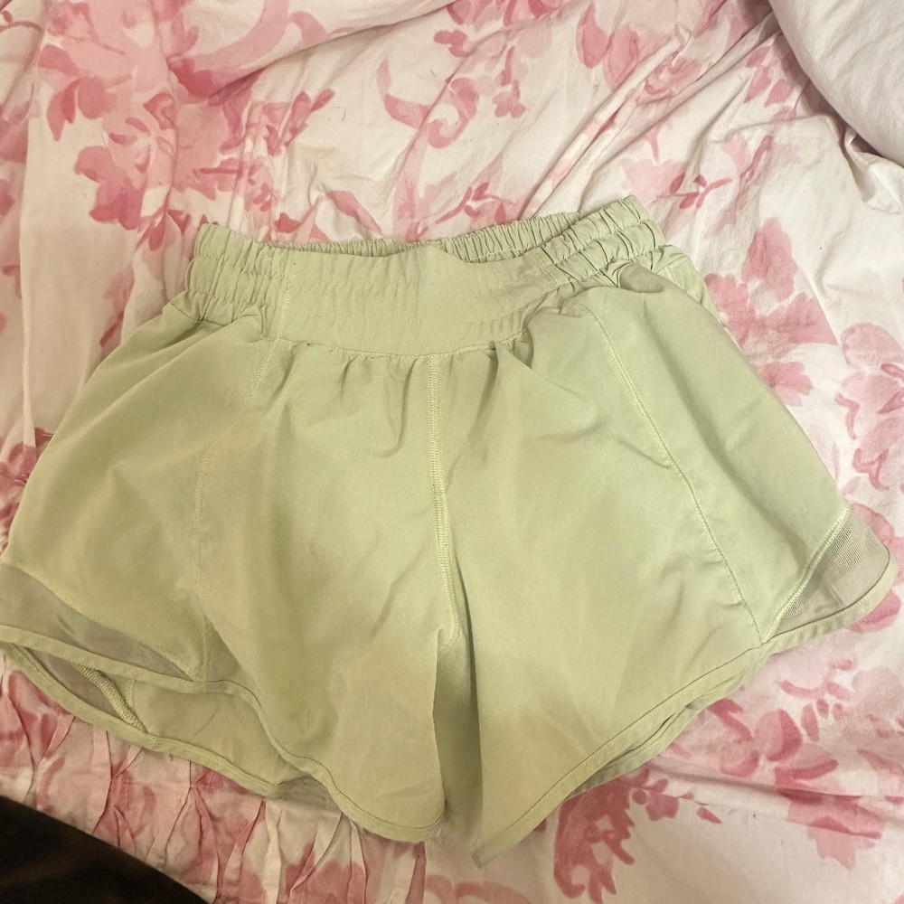 lulu hotty hots, light lime green